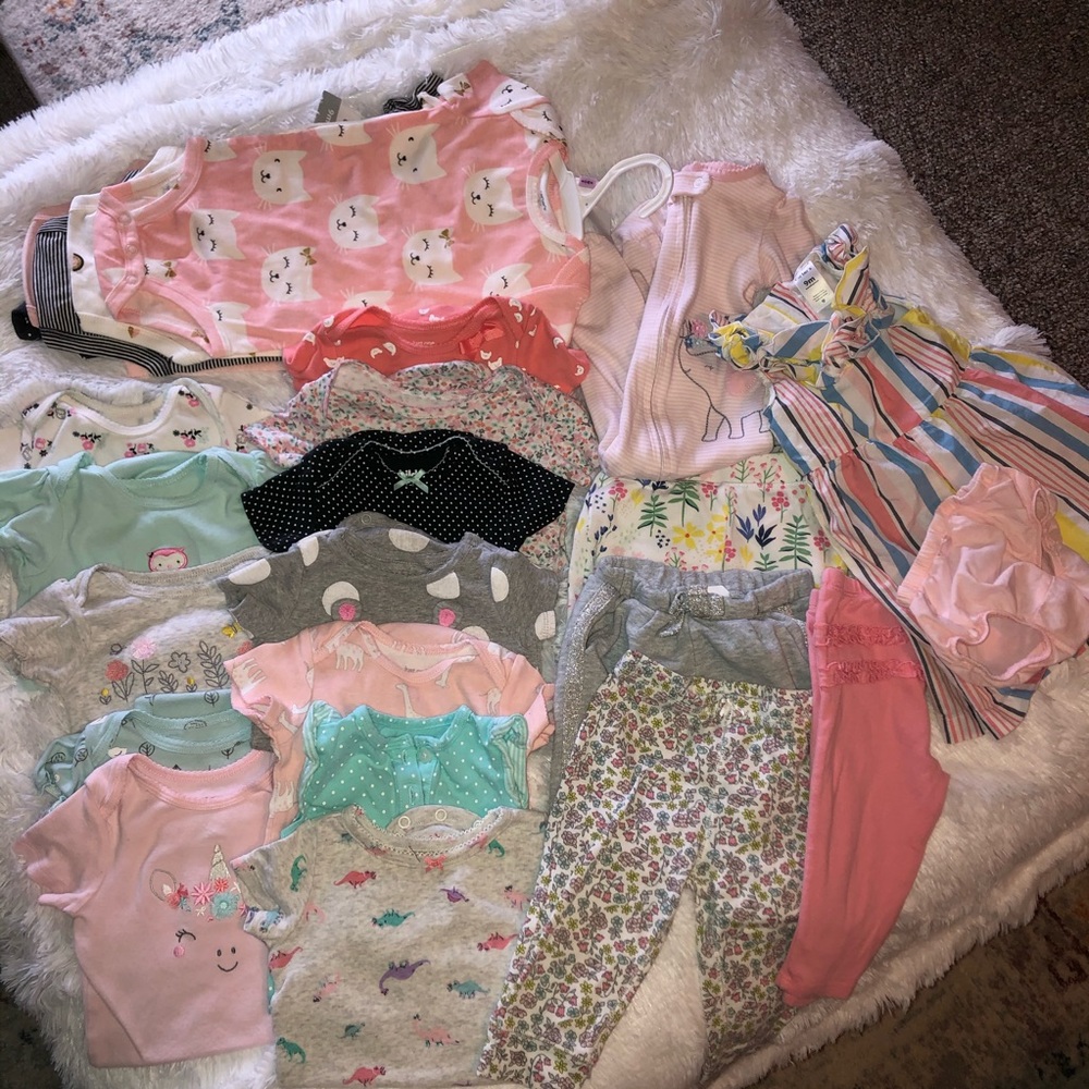 24 piece Infant girls 9m lot